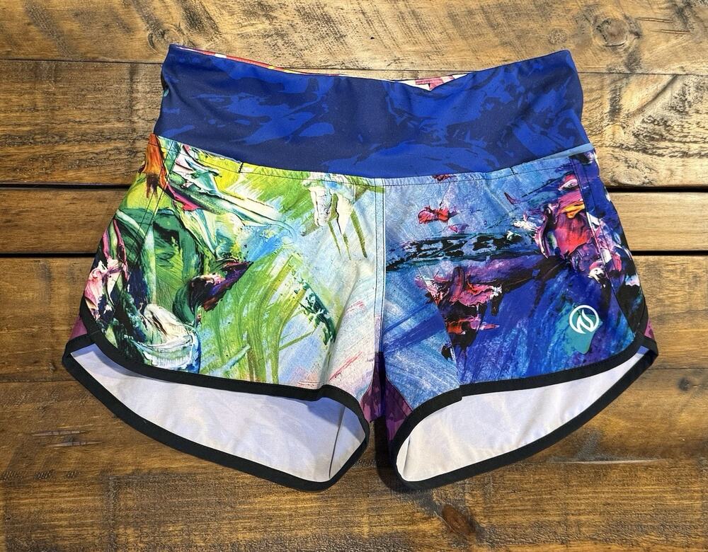 INKnBURN Women's Painted Rose Shorts Size 2 Green & Black Athletic Shorts